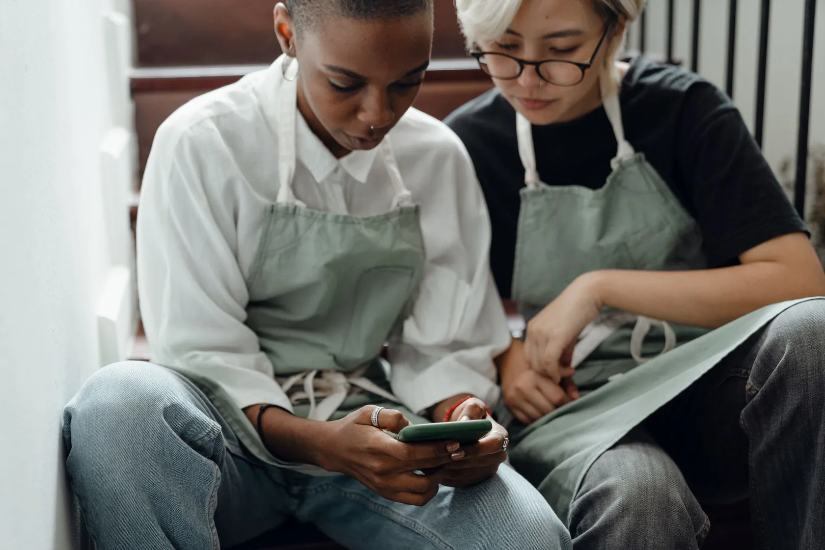 Social Media Competitive Analysis: What Works and How to Do It