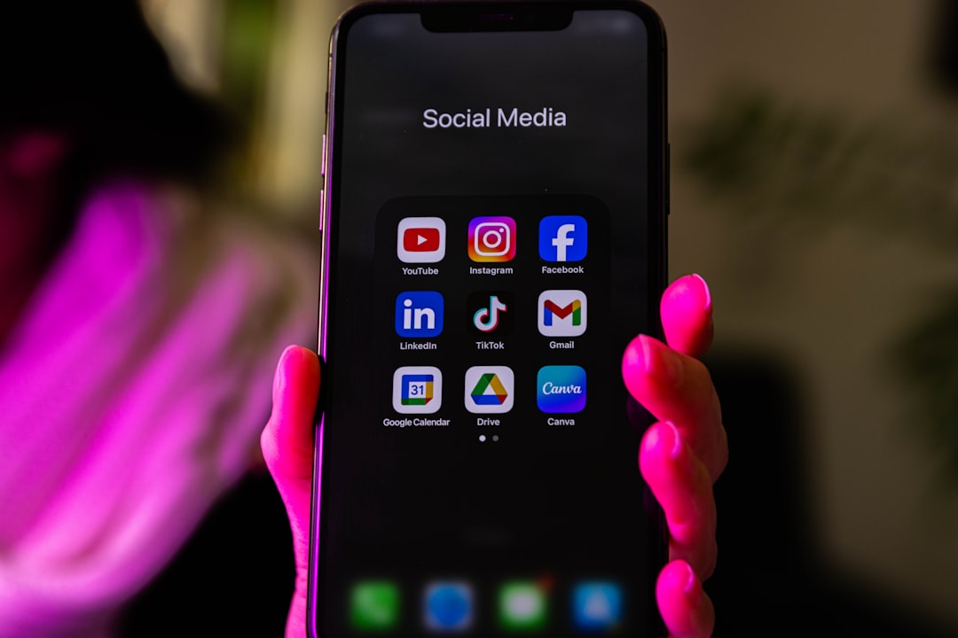 8 Best TikTok Analytics Tools for Creators in 2026